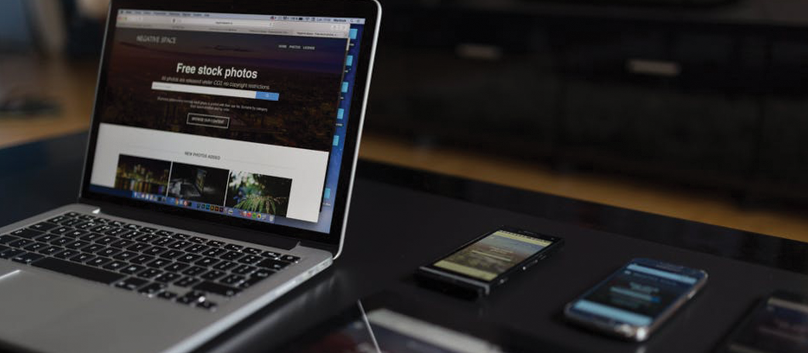 Web layout photo